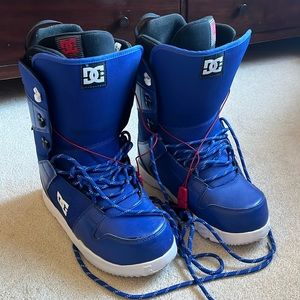 Men’s DC snowboard boots
